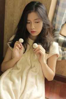 按摩师按着按进去了